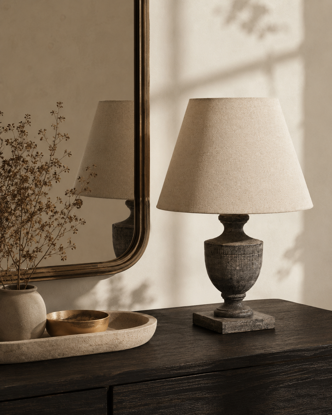 Incia Urn Wooden Desk Lamp - Linen Shade
