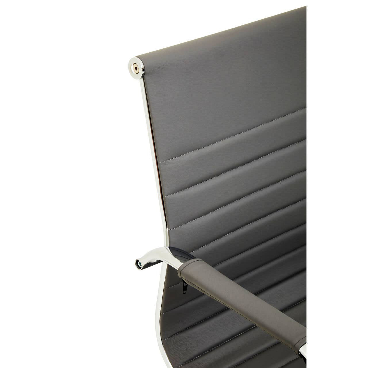 Black Low-Back Office Chair with Chrome Base – Minimal Workspace Seating with Clean Lines