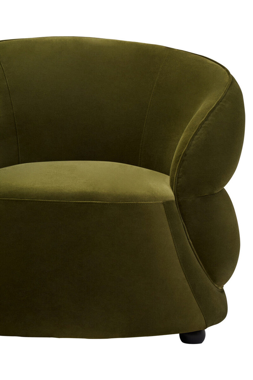 Darla Forest Green Velvet Curved Chair – Sculptural Workspace Seating with Soft Upholstery