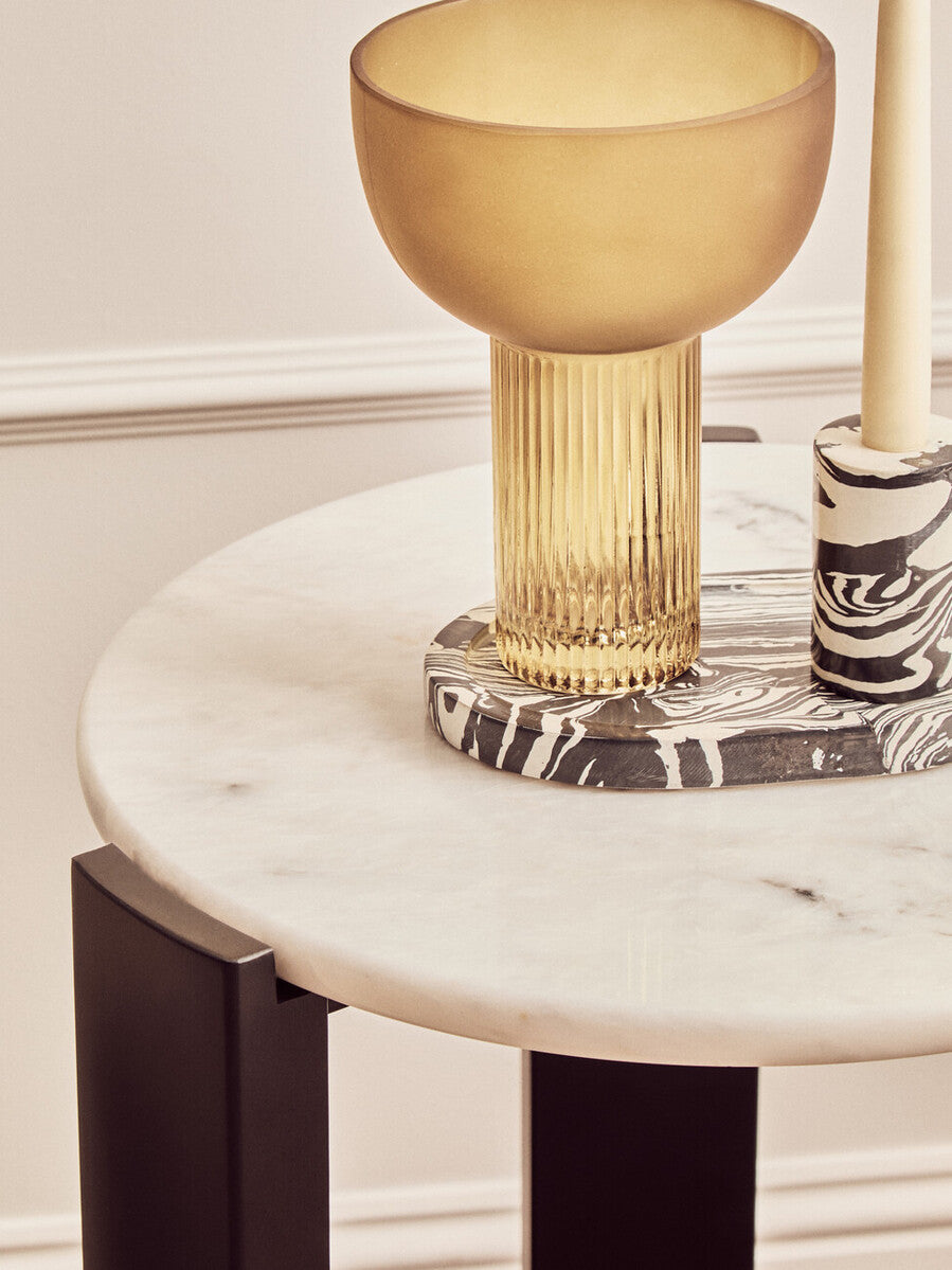 White Marble Round Side Table – Minimal Workspace Accent with Natural Stone Top