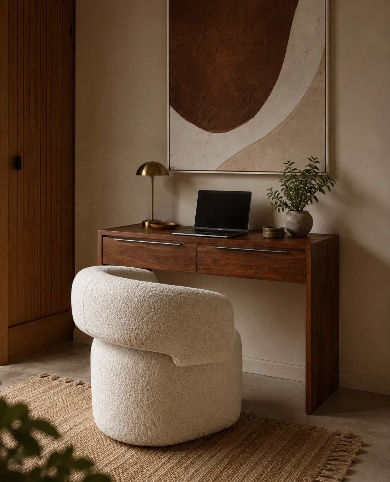 The Sheesham Desk