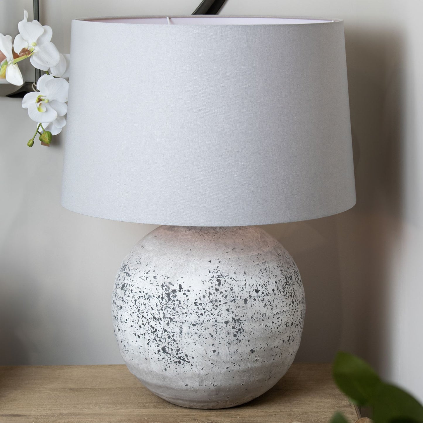 Tiber Stone Ceramic Desk Lamp – Grey Shade